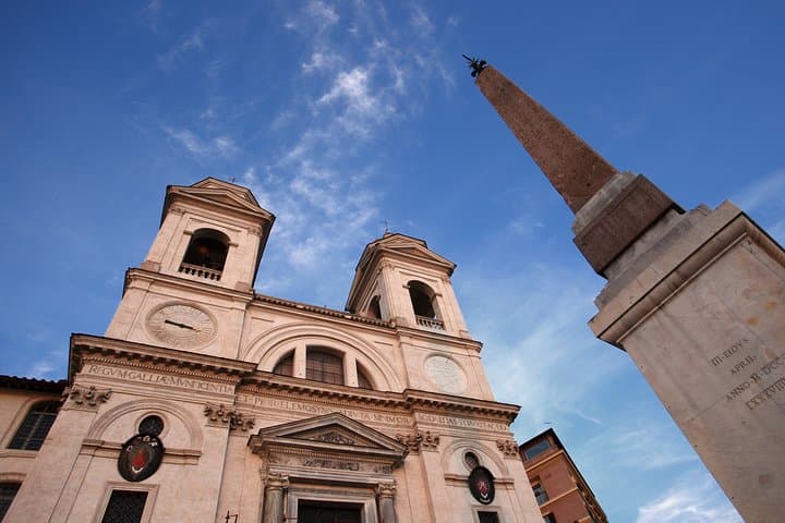 Rome Full-Day Private Walking Tour — Colosseum, Roman Forum & Vatican Museums photo 2