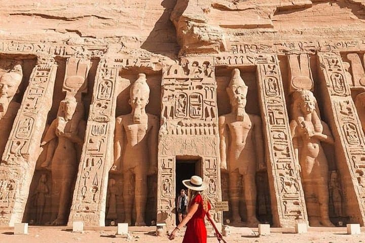 8-Day Deluxe Egypt Tour: Cairo, Luxor & Nile Cruise Experience photo 3