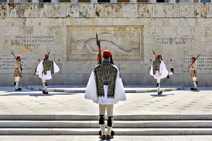 Private Athens Full-Day Tour: Acropolis, Riviera & Cape Sounion (Poseidon Temple) photo 6