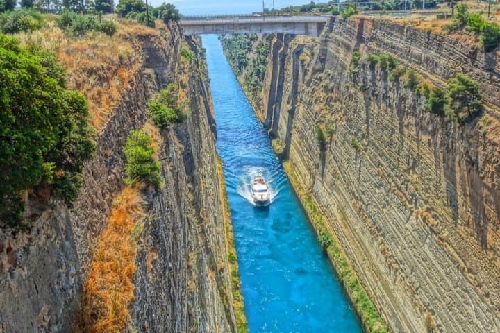 Argolis, Olympia, Delphi & Meteora: 4-Day Private Tour from Athens