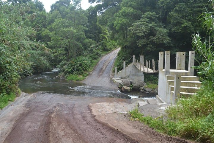 Hike Salto do Cabrito to Lagoa do Fogo and Caldeira Velha Hot Springs photo 4