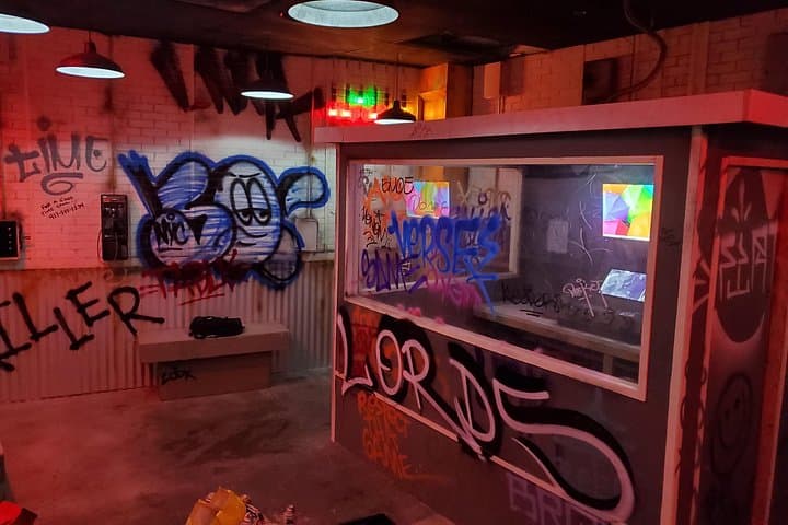 Panama City Beach Escape: The Terminal Escape Room — NYC Subway Heist photo 1