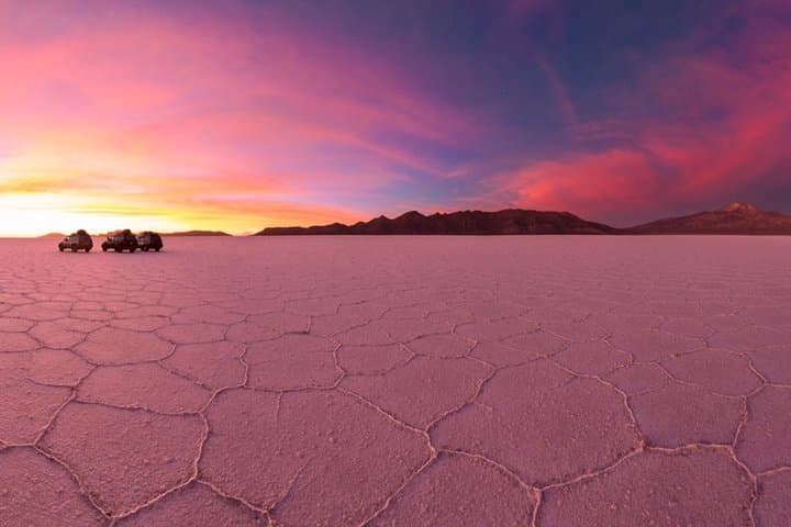 3-Day Uyuni Salt Flats & Eduardo Avaroa 4x4 Adventure