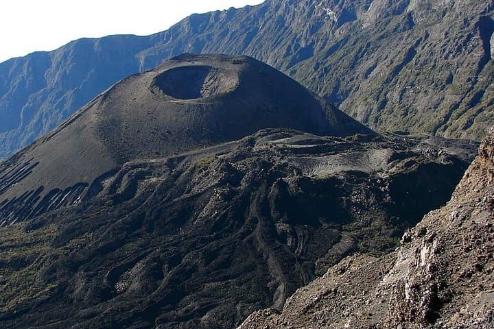 Four-Day Mount Meru Summit: Overnight Huts, Night Summit Push, and Ranger-Led Wildlife Encounters photo 5