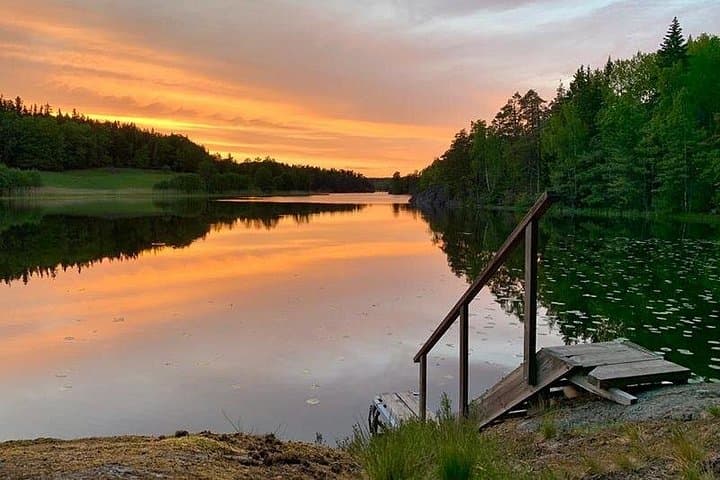 Sunset Hike in Tyresta National Park — Lakeside Meal & Night Walk from Stockholm