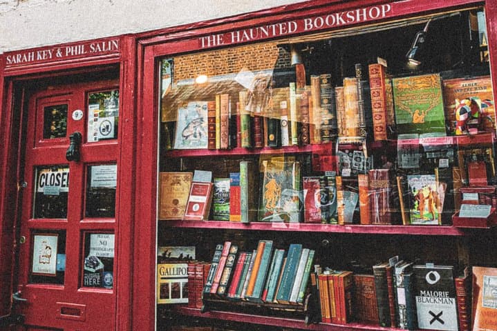 Inside Cambridge: Student Life and Top Colleges Walking Tour photo 5