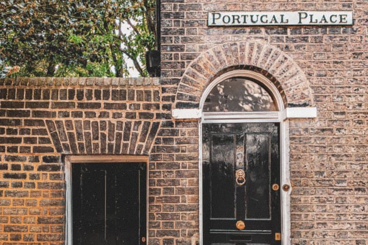 Inside Cambridge: Student Life and Top Colleges Walking Tour photo 6