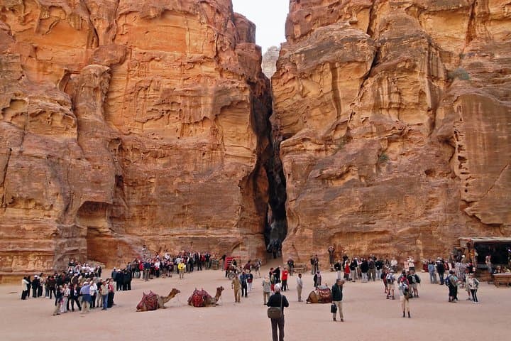 Private Day Trip to Petra from Amman — Complete Guide for First-Time Visitors photo 3