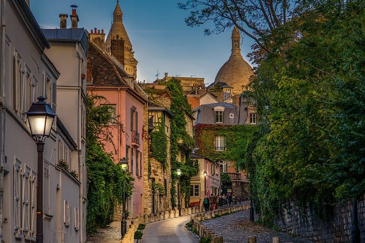 Self-Guided Paris Walking Tours: Iconic Sights & Hidden Spots With Local Commentary photo 2