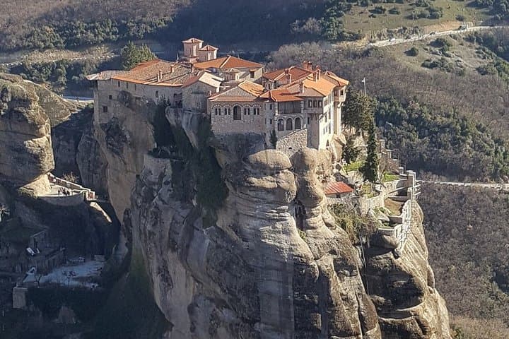 Private Meteora Day Trip from Thessaloniki — Monasteries, Rock Formations & Local Insights