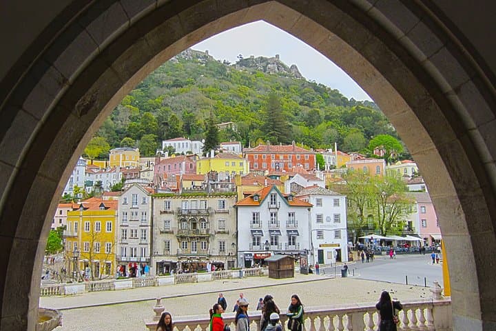 7-Day Private Portugal Road Tour — Lisbon to Porto, Douro Valley & Medieval Villages photo 4