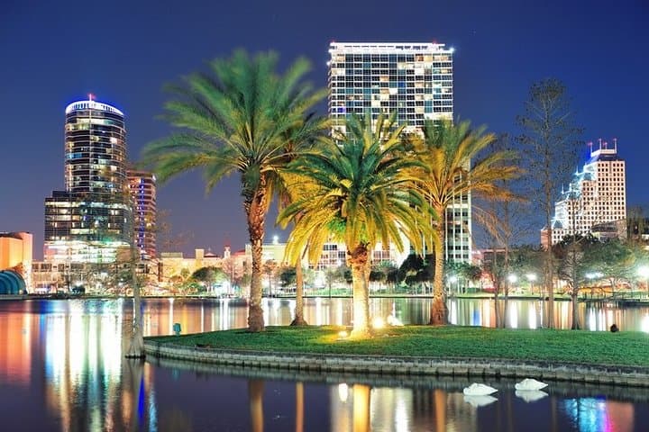 Smooth Private SUV Transfer from Orlando MCO to Legoland photo 4