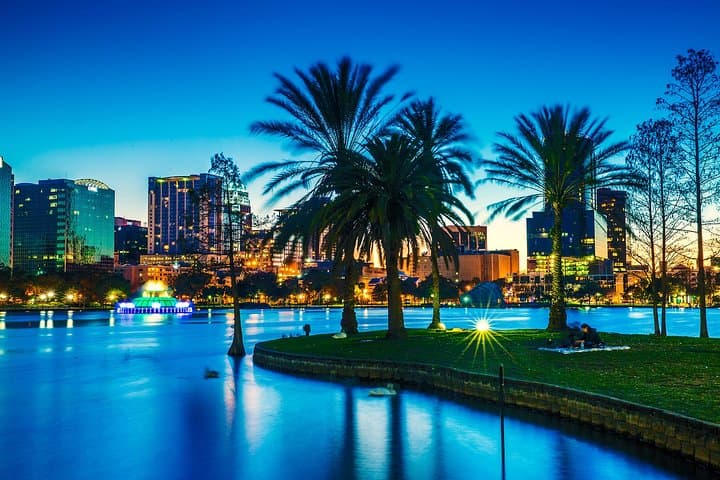 Smooth Arrival Transfer from MCO to Orlando in a Business Car photo 5