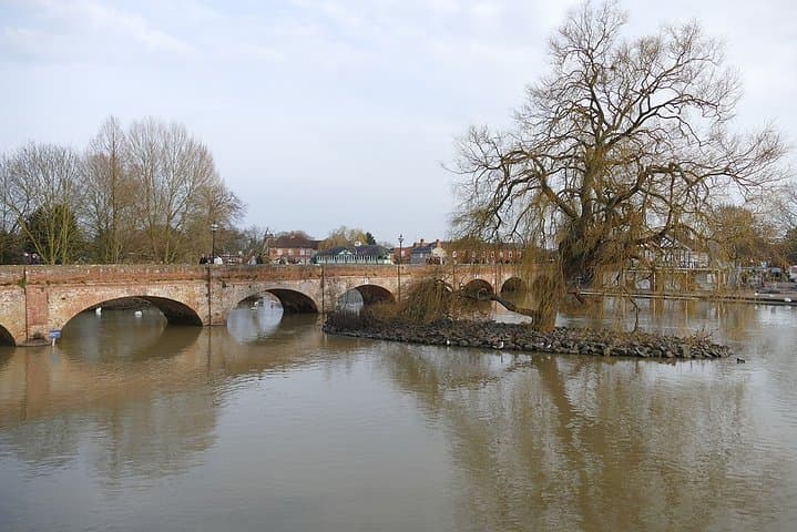 Private Cotswold and Shakespeare Country Tour in Executive Luxury Vehicle photo 6