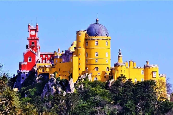 six-day-private-portugal-tour-lisbon-to-douro-valley photo 3