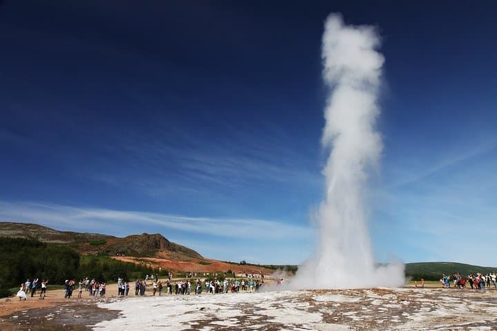 Private Golden Circle Tour from Reykjavik: Thingvellir, Geysir & Gullfoss in One Day photo 2