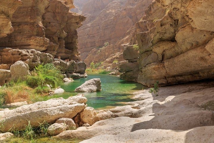 Wadi Shab & Bimmah Sinkhole: Day Trip from Muscat for Hike and Swim photo 2