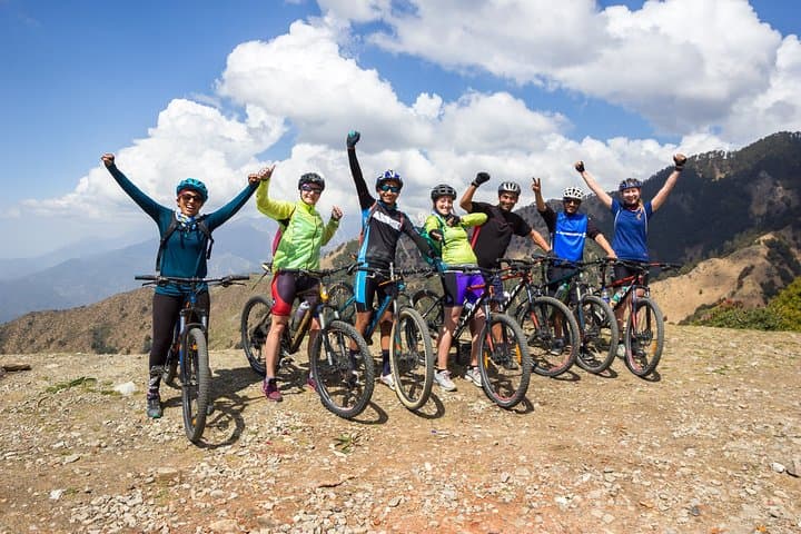 Full-Day Shimla Mountain Bike Tour: Private Guided Ride on Jeep Tracks and Forest Roads