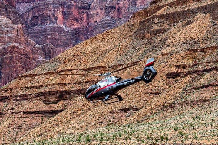 Grand Canyon Deluxe Helicopter Tour with Private Landing from Las Vegas photo 4