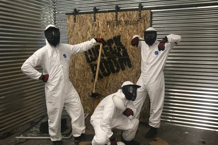 Wreck Room Las Vegas: Smash Therapy Near the Strip — 30-Minute Destruction Session photo 6