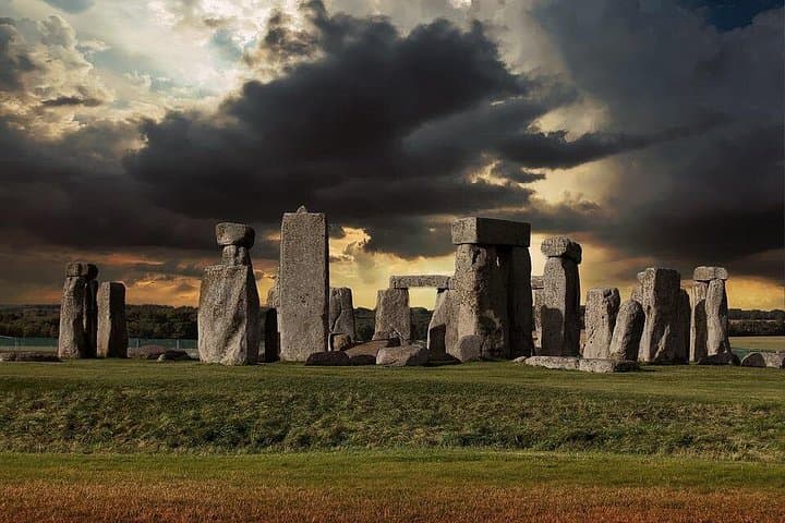 Stonehenge, Roman Baths & Salisbury Cathedral: Private Day Tour from London photo 5