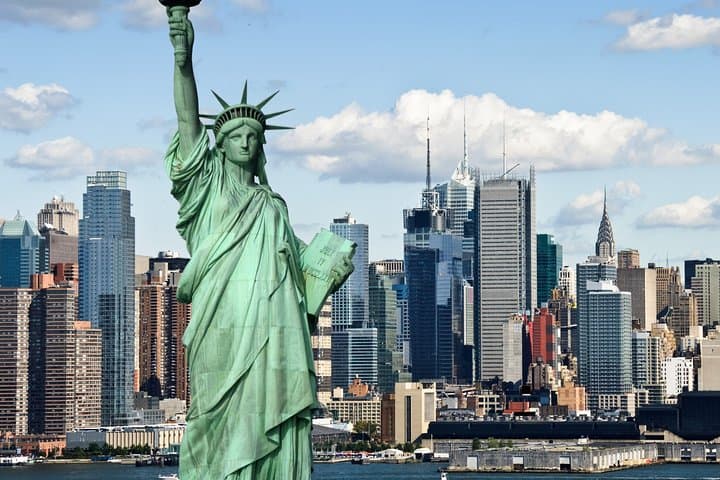 Private Luxury Car Transfer from Manhattan to JFK Airport (NYC) photo 4