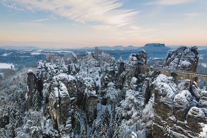 Dresden to Winterland: Bastei Bridge, Pravčická Gate & Tisá Rocks Day Tour