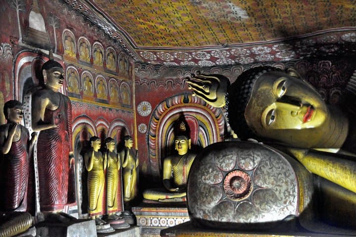 Sri Lanka for Families: Two-Week Minivan Adventure with Treehouses, Safaris & Beach Days photo 6