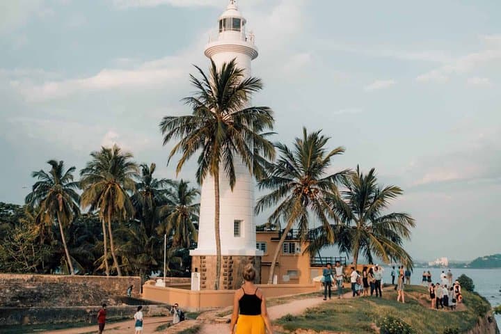 Galle Fort and Unawatuna Beach Day Trip from Colombo: Forts, Lighthouse & Beach Swim photo 4