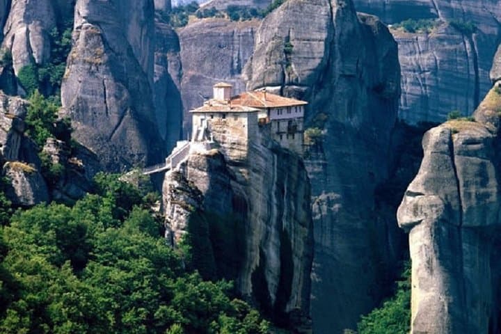 Meteora Monasteries & Thermopylae: Private Full-Day Tour from Athens photo 3