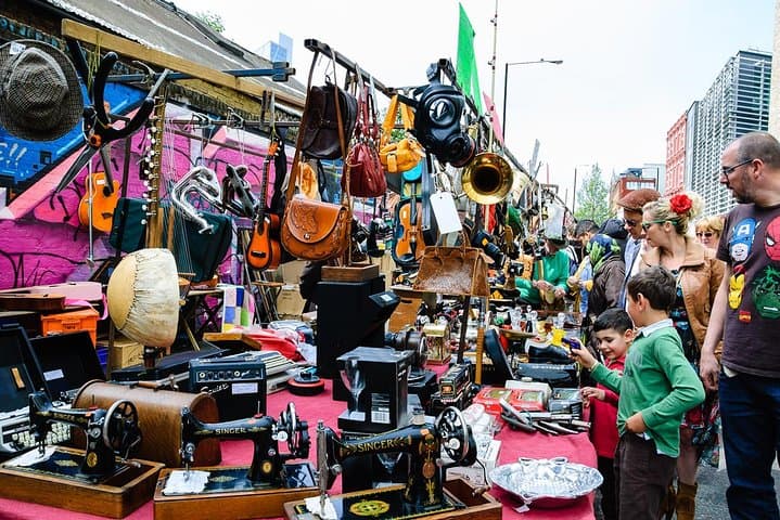 Full-Day Private London Market Tour: Borough, Camden, Portobello & Spitalfields photo 3