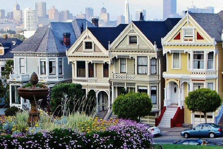 San Francisco Private Walking Tour via Public Transit: Painted Ladies to Embarcadero photo 3
