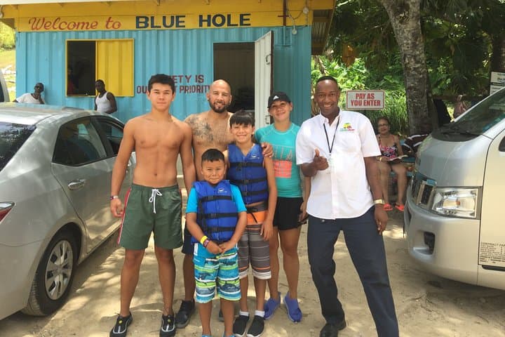 Private Tour to Blue Hole From Ocho Rios: Waterfall Climb & Beach Stop photo 5
