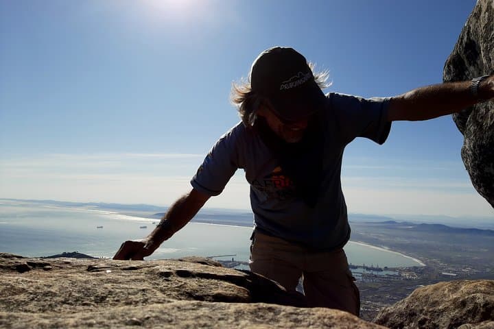 Hike Table Mountain via Kloof Corner Ridge — exposed ridge scramble with chains