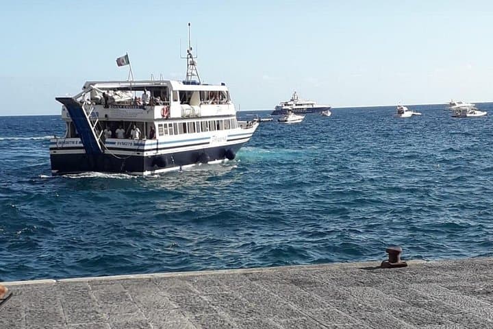 Minicruise from Sorrento to Positano & Amalfi — See 3 Stops in One Day photo 1