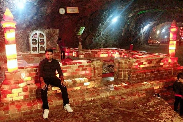 Khewra Salt Mine, Kallar Kahar & Katas Raj Day Trip from Islamabad photo 3