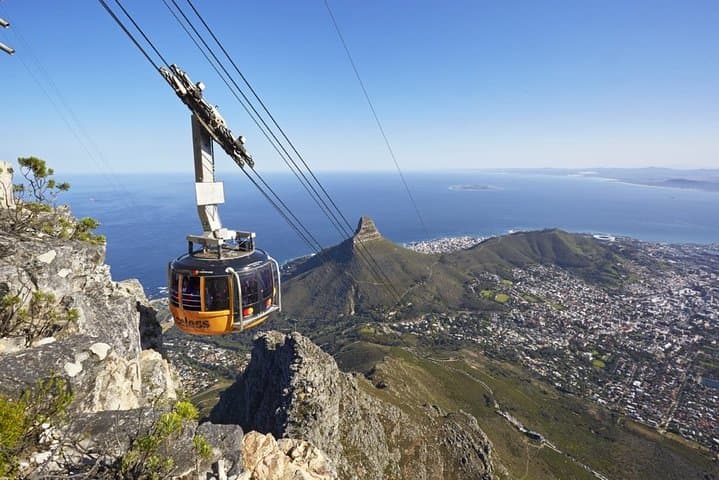 Cape Town One-Day: Table Mountain, Boulders Penguins, Cape Point & Stellenbosch Wine Tour