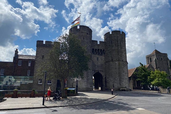 Private Day Tour: Canterbury, Leeds Castle & White Cliffs of Dover from London photo 2