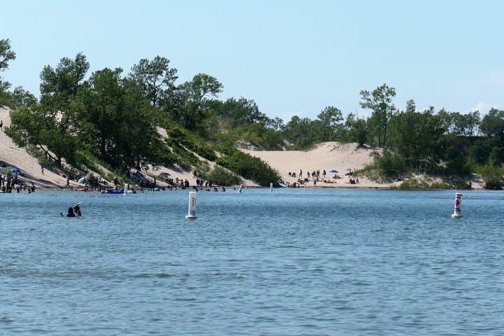 Prince Edward County Full-Day Private Tour: Lavender Fields, Wineries & Dunes photo 2