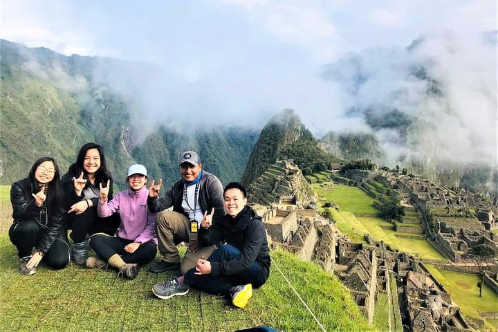 Private One-Day Inca Trail Hike to Machu Picchu: Sun Gate Sunset Trek photo 4