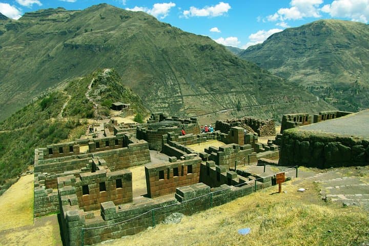 Sacred Valley Full-Day Tour — Pisac, Ollantaytambo & Chinchero (All-Inclusive) photo 4