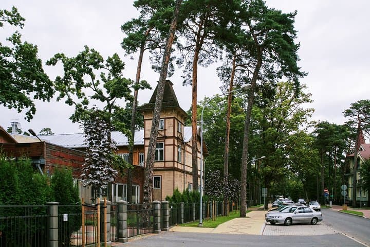 Bogs and Resorts in Jurmala: Kemeri Bog, Dzintari Tower & Baltic Beaches photo 5