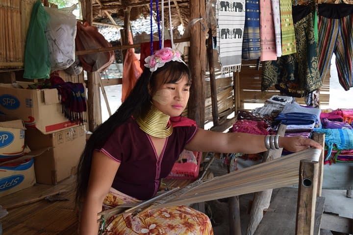 Half-Day Long Neck Hill Tribe & Elephant POOPOOPAPER Park Private Tour in Chiang Mai photo 1