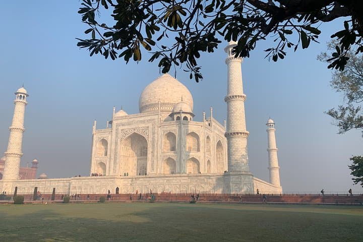 Virtual Taj Mahal Tour with Expert Local Guide — Interactive Online Experience photo 3