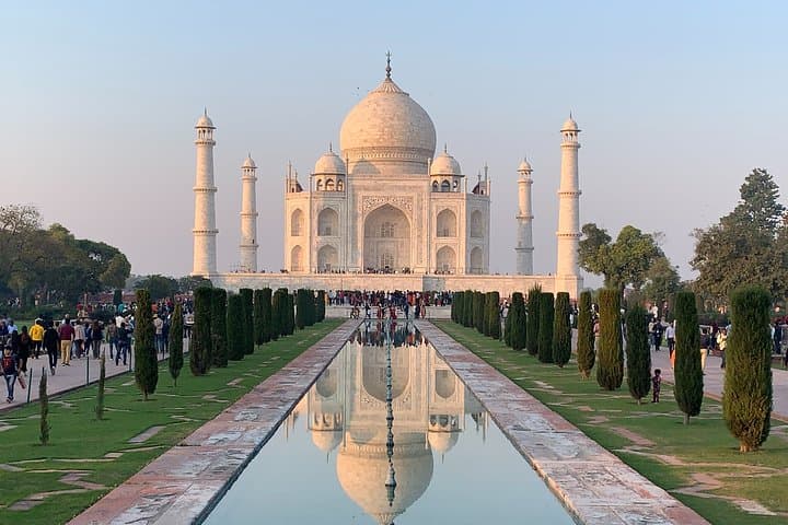 Virtual Taj Mahal Tour with Expert Local Guide — Interactive Online Experience photo 4