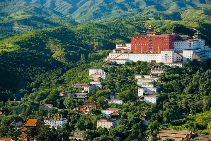 Chengde Day Trip: Mountain Resort & Little Potala Palace from Beijing photo 2