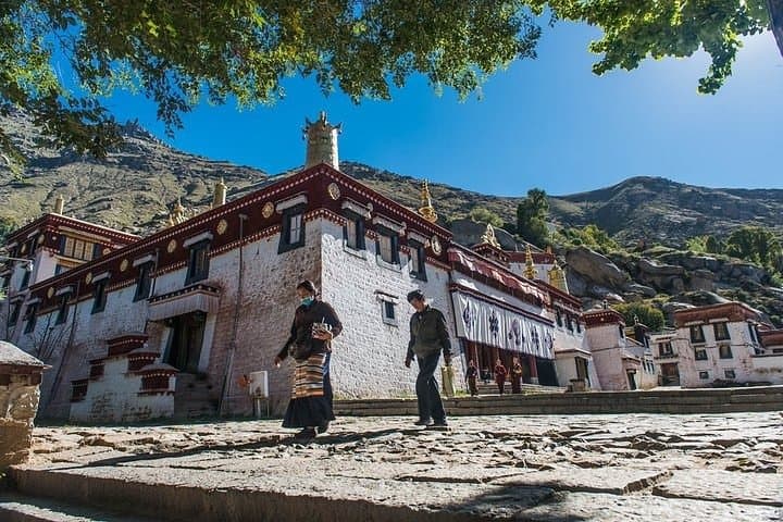 4-Day Lhasa Classic City Tour — Potala Palace, Jokhang & Monastery Highlights photo 5