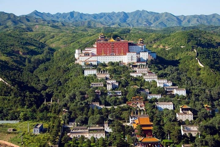 Private Day Trip to Chengde Mountain Resort & Jinshanling Great Wall from Beijing photo 2