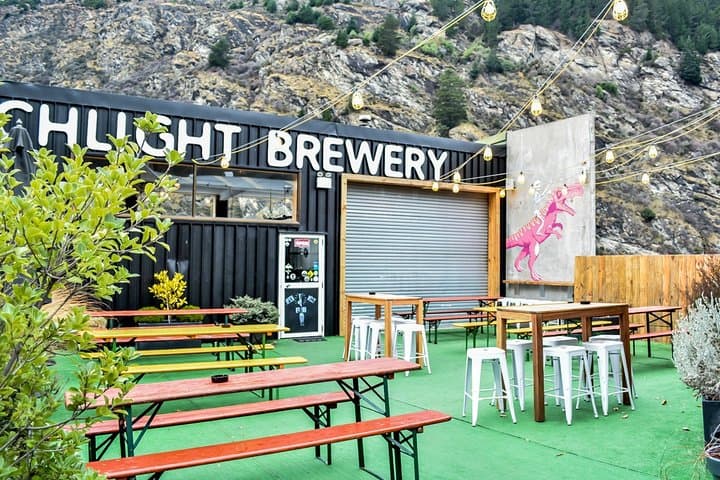 Queenstown Evening Hop-On Hop-Off Beer Tour: Taste Local Brews on the Lakeside Circuit photo 6