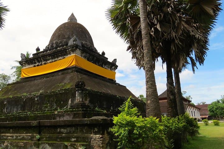 Full-Day Luang Prabang City Tour: Temples, Mount Phousi & Royal Palace photo 2